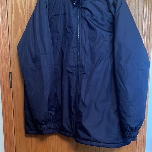 CCM hockey coat - Picture 8 of 12